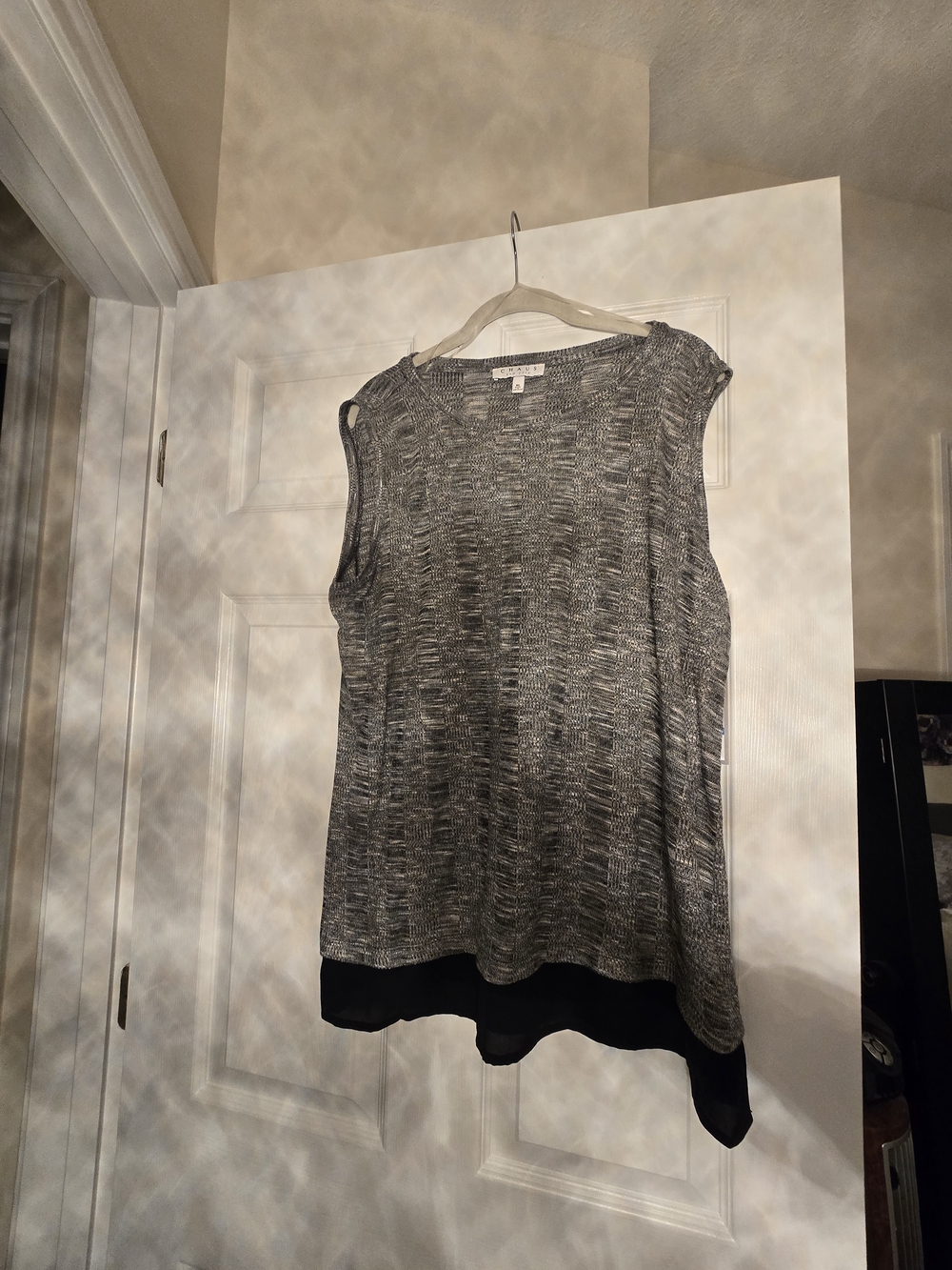 Grey Two-Tone Sleeveless Knit Top